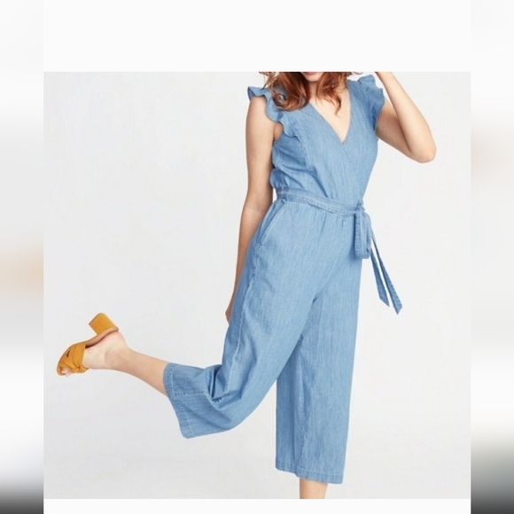 Old Navy Light Blue Chambray Surplice V Neck Ruffle Sleeve Wide Leg Jumpsuit - Picture 6 of 11